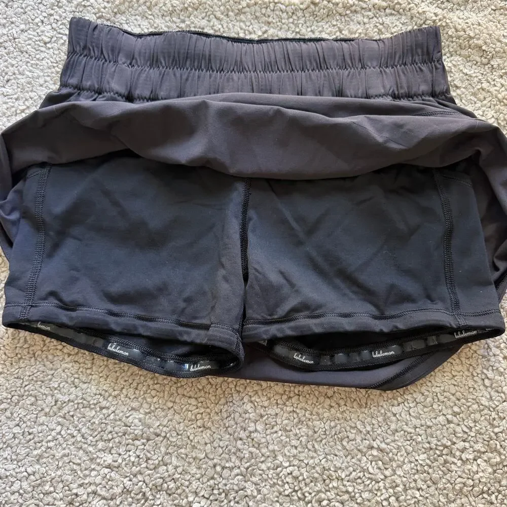 Lululemon Women's Skort Running Breeze By Skirt Black Sz 4